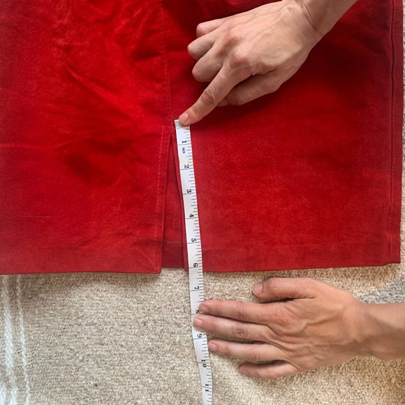 Vintage Red Suede Mini Skirt - Picture 6 of 8